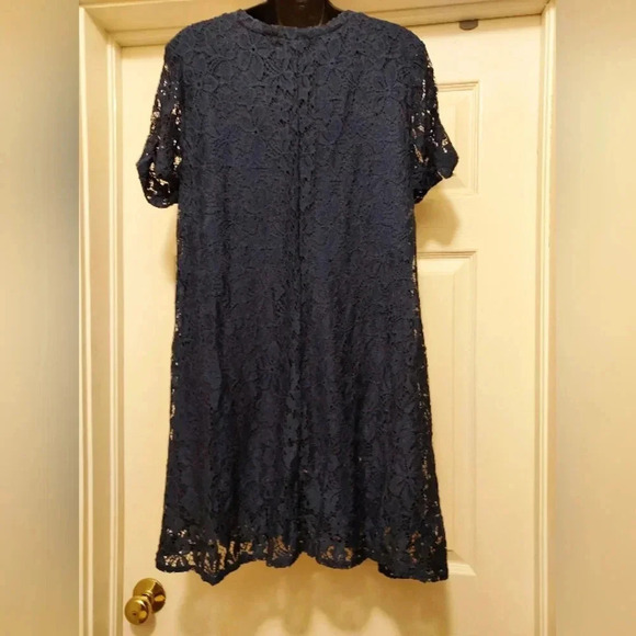 City Triangles Blue Floral Lace Dress Size XL - Picture 2 of 5